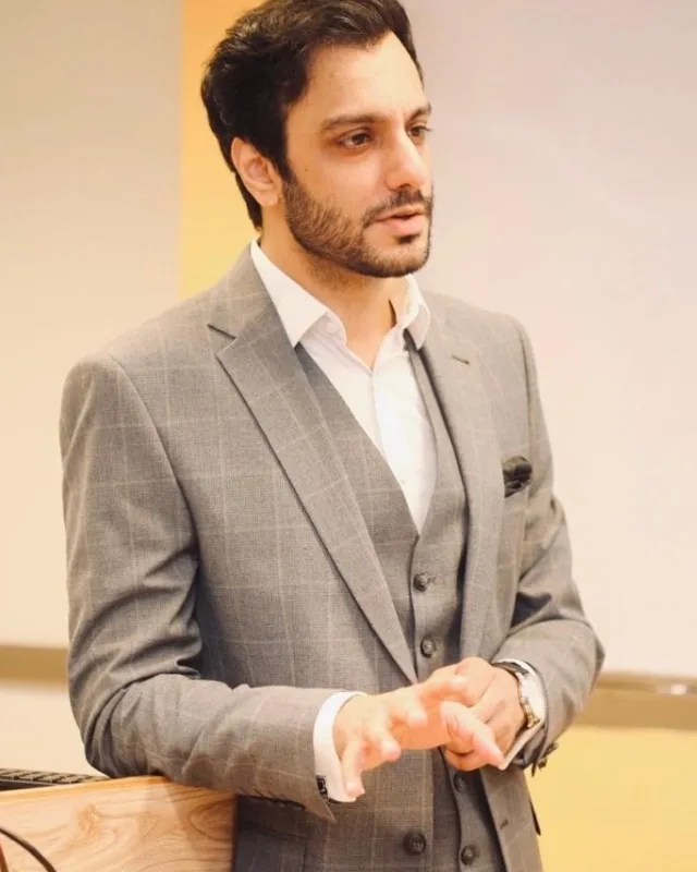 Portrait of Abeer Raza, founder of Rivana.