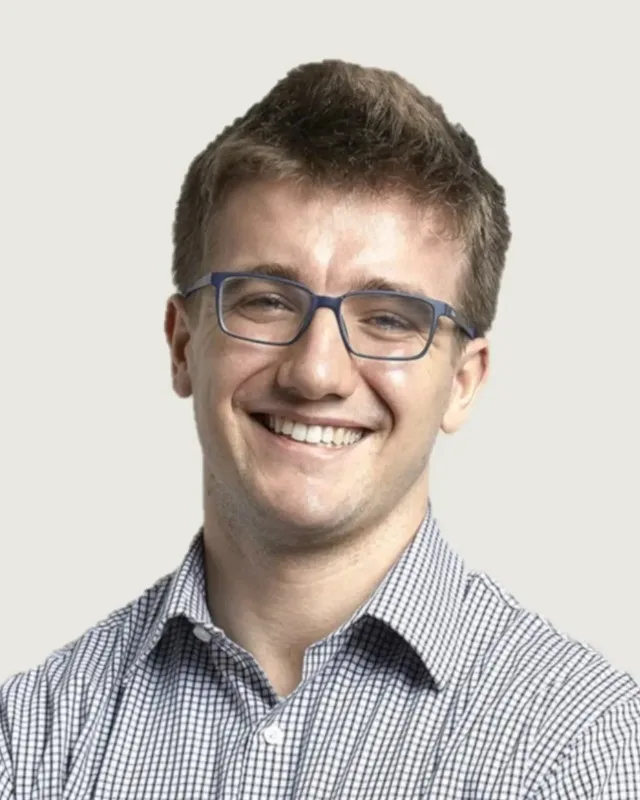 Portrait of Daniel Knight, founder of TurnOut.
